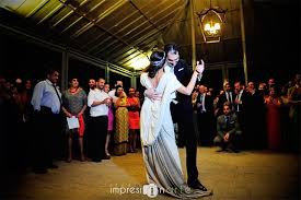 Las canciones románticas ideales para el primer baile de novios. 10 Canciones Romanticas Para Bodas En Espanol