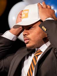 Why Tennessee football signee Ethan Utley confident in Tim Banks