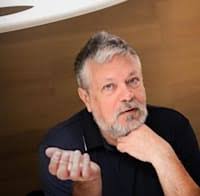 Michail Schischkin: Die Feder in der Weltenuhr. Versuch über den russischen  Schiller