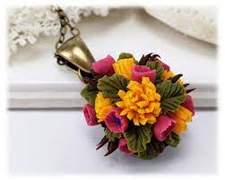 Dainty Marigold Bouquet Necklace Tiny Marigolds Necklace Etsy Birthday Flowers Bouquet Flowers Bouquet Gift Flower Bouquet Pictures