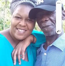 Mwen pa jwenn yon lòt pi gro mo pou ta mete nan plas merci poum ta di nou  fanmi fesbouk.