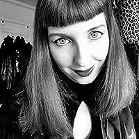 Vintage Fashion Sourcebook by Emma Baxter-Wright