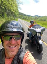 Derek Mahoney (@dtmahoney)