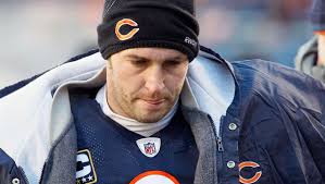 Bears back Cutler, others question his toughness