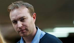 Brokers Working for Hayes Would Say One Thing, Do Another