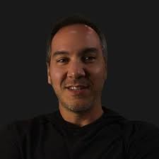 Larry Ellison is the most ruthless CEO in the tech world: • Hired  investigators to spy