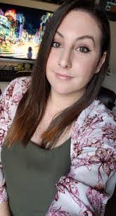 Sharon Anzalone's Instagram, Twitter & Facebook