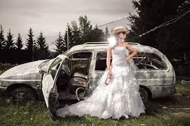 Mass angefertigt, sparen sie 70% heute günstige hochzeitskleid online. Trash The Dress Fotoshooting Florian Gunzer