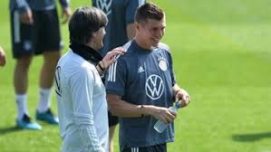 Precisa enviar ou receber dinheiro de fora do país? Toni Kroos Define O Primeiro Objetivo Da Alemanha Para O Euro 2020 Sobreviver No Grupo Euro 2020 Jornal Record