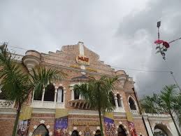 Construction began in 1896 and was completely finished in 1904. Kl City Theatre Review Of City Theatre Panggung Bandaraya Kuala Lumpur Malaysia Tripadvisor