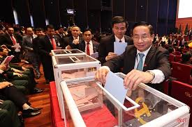 So với khóa xi, số ủy viên chính thức khóa xii sẽ tăng lên 5 người trong khi ủy viên dự khuyết giảm 5 người. Ucfa Zuykvx6m