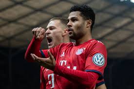 Auch serge gnabry ist wieder zurück beim fc bayern. Daily Schmankerl Joshua Kimmich And Serge Gnabry Are Brothers From Different Mothers Bayern Munich Closing In On Justin Che Erling Haaland To Respect His Contract And More Bavarian Football Works