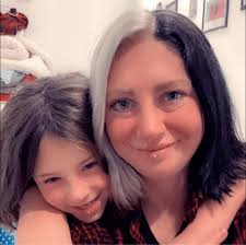 Is an unreliable narrator a spoiler in a book?