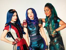 Последние твиты от dove cameron (@dovecameron). Dove Cameron Says Goodbye To Descendants We Are So Sugary