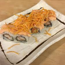 The contrast between the crispy batter, soft oyster and creamy mentaiko worked wonderfully; Kani Mentai Mayo Roll Sushi Tei S Photo In Orchard Singapore Openrice Singapore