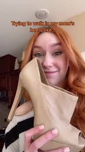 #FFXmasSwitch #peliroja❤️👩🏻‍🦰 #iamwoman #iamwomantrend #latina  #latinasbelike #halfmexican #fypシ #fyp #fy #highheels #modelwalking #fail  #fypシ