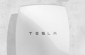 It draws its power solely from the sun and comes with an integrated soft starter that makes it compatible with motors and a/c units. Tesla Powerwall 3 0 Das Model 3 Von Tesla Ist Eher Auf Dem Markt