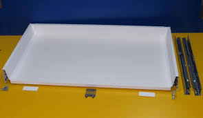 Mit diesem produkt spielt es fast keine rolle, welches variabler und qualitativ hochwertiger besteckeinsatz aus massivholz. Kuchenbesteckschublade Fur 90cm Breite Schranke