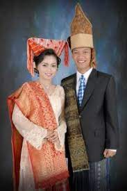 Dapatkan penjelasan bukan hanya jawaban. Apa Nama Pakaian Adat Dan Gambarnya Brainly Co Id