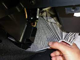 Pe okazii.ro cumperi online produse cu reducere si livrare gratuita din stoc. Cum Se Schimba Filtrul De Polen La Dacia Logan Ii 1 0 Sce Nnn Autoblog