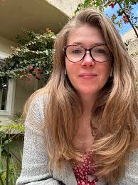 Looking for friends for live music and paddleboarding