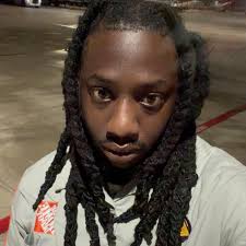 Who would win in a fight between Rock Lee with a Byakugan and Shikamaru  with a Sharingan?