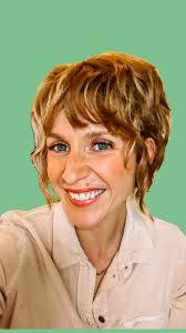 Jackie Robb's Instagram, Twitter & Facebook