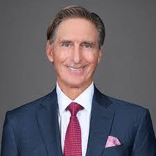 Thom Shafer's Instagram, Twitter & Facebook