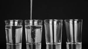 Obat kumur selain untuk berendam, cara konsumsi garam himalaya berikutnya adalah. 5 Manfaat Minum Air Garam Himalaya Hangat