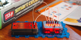 Which they consist of one lamp, a battery, and a low voltage sensor. Best Electronics Kits For Kids And Beginners Reviews By Wirecutter