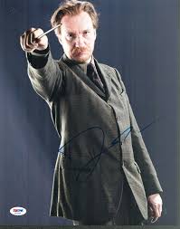 Remus lupin's popularity ranking on charactour is #6 out of 5,600+ characters. David Thewlis Signed 11x14 Remus Lupin Harry Potter Pho