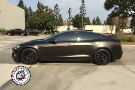 Black And Gold Car Wrap Tesla S Wrapped In 3m Satin Gold Dust Wrap Bullys In 2020 Tesla S Tesla Car Paint Colors