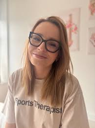 Hello, everyone** 🌿 I'm Magda, and I just wanted to let you know I'm here.  I've recently completed my **BSc (Hons) in Sports Therapy** in London and,  alongside part-time work in a