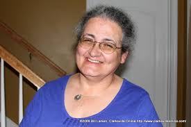 Community Organizers hold wine tasting, despite the rain