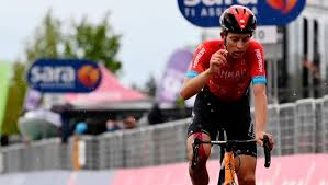 Ulissi a dégainé, pogacar a quasiment course gagnée : Giro D Italia Swiss Cyclist Gino Maeder Wins Sixth Stage Attila Valter Takes Leader S Jersey Sports News Firstpost