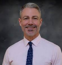 Botz steps up to serve his community during disaster response Pages 4-5