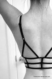 It's done in 20 mins and costs a minimum of those real cage bra (and has perfect fitting!). Pin On Diy Clothes