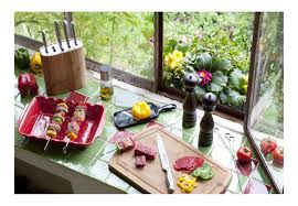 Plat A Brochettes Appolia Mandoline Lame Ceramique Kyocera Spray A Huile Mastrad Bloc Brasilia Couteaux Orion Moulin A Sel Ou A P Plat Mandoline Brasilia
