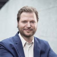 Di Naderer Email & Phone Number