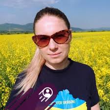 Світлана Романова updated her profile picture.
