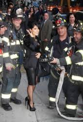 Salma hayek in a black leather dress on david letterman september 10, 2012. Salma Hayek Arrives At The Late Show With David Letterman Leather Celebrities
