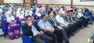 Seramai 12 usahawan telah menerima pinjaman berjumlah rm93k iaitu 10 usahawan penerima skim sp3t berjumlah rm79k dan 2 penerima skim spbol berjumlah rm14k. Majlis Pelancaran Tabung Usahawan Sejahtera Tugas Terengganu Serta Majlis Penyamaian Cek Skim Pembiayaan Peningkatan Perniagaan Terengganu Sp3t Dan Skim Pembiayaan Bisnes Online Spbol Yayasan Pembangunan Usahawan Terengganu