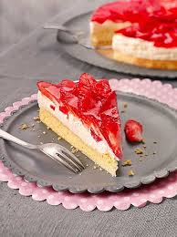 Erdbeerkuchen Mit Vanillecreme Perfekt Furs Kaffeekranzchen Bake Cheesecake Erdbeerkuchen Mit Vanillecreme Erdbeerkuchen Erdbeer Kuchen
