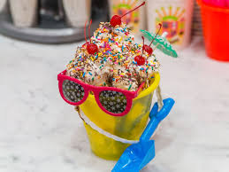 The most expensive ice cream desserts in the world try to combine unique flavors with opulence. Discover The Eight Coolest Ice Cream Shops In Las Vegas For Triple Digit Temperatures Ice Cream Business Ice Cream Sprinkles Best Ice Cream