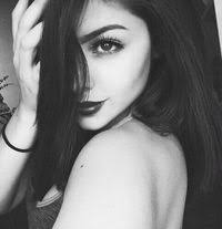 Maria Barcelo (mariabarcelo068)