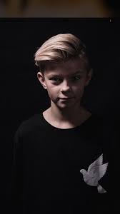 pin by 2 8k on theoz cute kids photography cute boys boy models