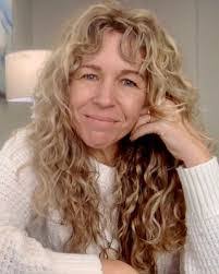 Cindy Claflin's Instagram, Twitter & Facebook