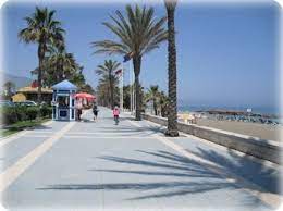 A short (600m), gravel beach next to the cortijo blanco urbanization. San Pedro Beaches