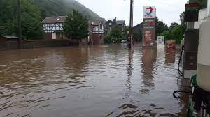 Depuis mardi soir, c'est tout le sud de la belgique qui est inondé. Cdx7e6j65cw1mm