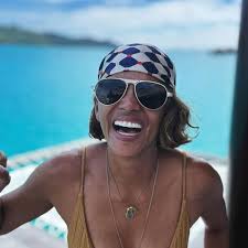 Amanda Gorman has a thing for puffed-sleeve dresses